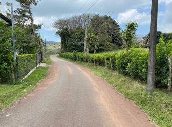 Hermosa Finca Con Vista Lago Arenal