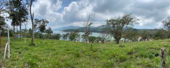 Hermosa Finca Con Vista Lago Arenal