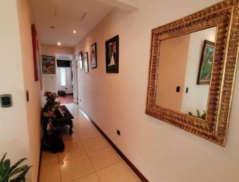 Casa en Venta en San Isidro, Heredia MLS #23-1164 CL