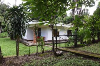 Quinta en Venta en Poás, Alajuela. RAH 23-1944