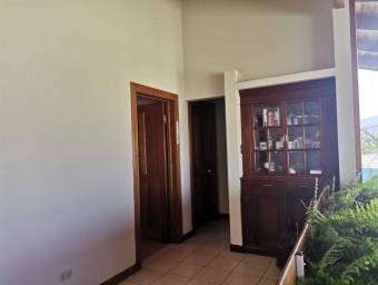 Casa en Venta en Montes de Oca, San José. RAH 22-1517