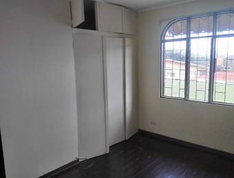 Propiedad de 3- 2 y 1 dormitorio en Venta en San Rafael de Heredia MLS #23-797 CL