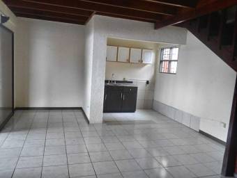 Propiedad de 3- 2 y 1 dormitorio en Venta en San Rafael de Heredia MLS #23-797 CL