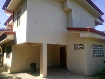 Casa en Venta en Santa Ana, San José. RAH 22-1430