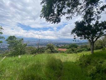 Lote en Venta en Escazú, San José. RAH 23-2033