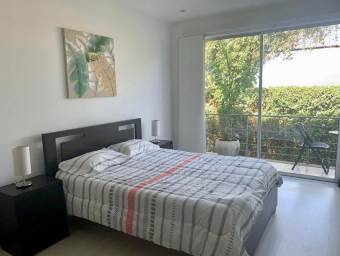 Apartamento en Venta en Santa Ana, San José. RAH 23-2027