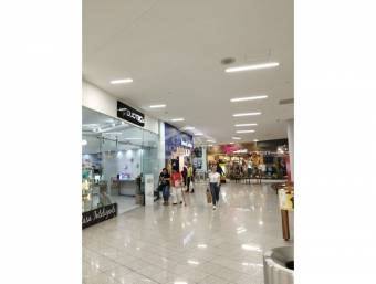 Se Alquila Local Comercial - Mall Paseo de las Flores