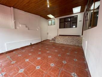 Casa en Venta en Desamparados, San José. RAH 23-481