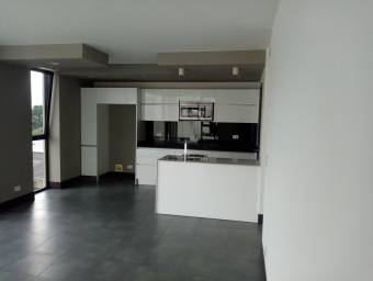 Apartamento en Venta en Curridabat, San José. RAH 23-2109