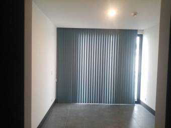 Apartamento en Venta en Curridabat, San José. RAH 23-2109