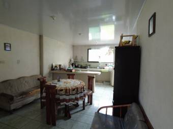 MLS-23-2118 VENTA CASA LA SUIZA TURRIALBA