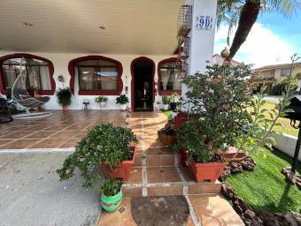 Casa en Venta en San Francisco de Heredia MLS #23-2153 CL