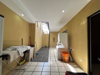 Casa en Venta en San Francisco de Heredia MLS #23-1923 CL