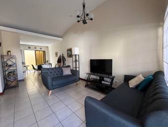 Casa en Venta en San Francisco de Heredia MLS #23-1923 CL