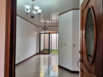 MLS-23-2230 VENTA CASA BARVA HEREDIA