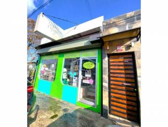 SE VENDE CASA CON LOCAL COMERCIAL EN TIBÁS