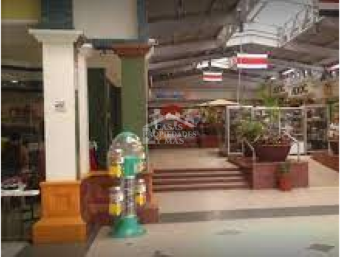 SE ALQUILA LOCAL COMERCIAL, CENTRO COMERCIAL EN CARTAGO 104 M2