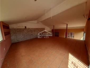 SE VENDE CASA CON TALLER MECANICO, CARTAGO, OREAMUNO, REMATE BANCARIO