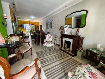 Casa en Venta en San Francisco de Heredia. RAH 23-2153