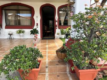 Casa en Venta en San Francisco de Heredia. RAH 23-2153