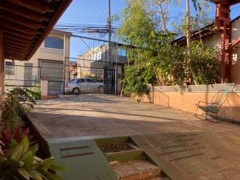 Casa en Venta en Ulloa, Heredia. RAH 23-2139