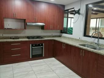 Casa en Venta en La Unión, Cartago. RAH 23-1279 