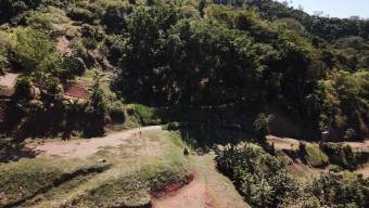 Se vende amplio lote de 861m2 en Tárcoles de Garabito 24-1190