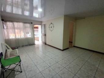 Se vende espaciosa casa junto con apartamento en Hatillo de San José 24-992