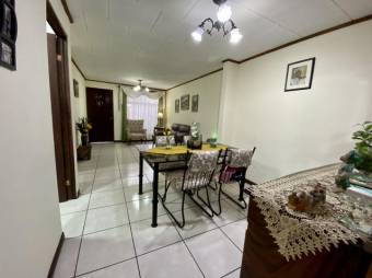 Se vende espaciosa casa con hermosos acabados en San Francisco 2 Ríos San José 24-716