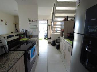 MLS-24-1216 VENTA CASA SAN ISIDRO ALAJUELA