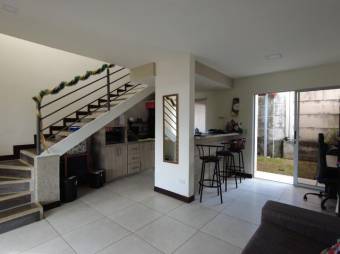 MLS-24-1216 VENTA CASA SAN ISIDRO ALAJUELA