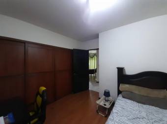 Se vende apartamento para inversión ya alquilado en condominio de Mata Redonda 23-2181