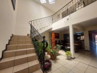 MLS-24-1242 VENTA CASA SAN FRANCISCO HEREDIA 