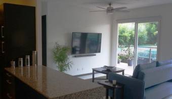 Se vende moderno y espacioso apartamento en condominio de Rio Oro en Santa Ana 23-2337