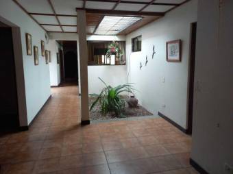 MLS-24-1224 VENTA CASA SANTO DOMINGO HEREDIA