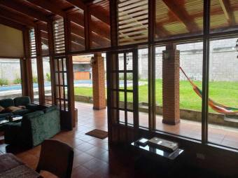 MLS-24-1224 VENTA CASA SANTO DOMINGO HEREDIA