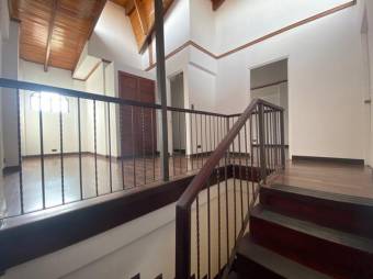 MLS-23-50 VENTA CASA TIBAS SAN JOSE 