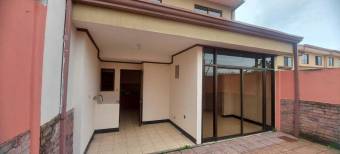 MLS-23-72 VENTA CASA LA UNION CARTAGO