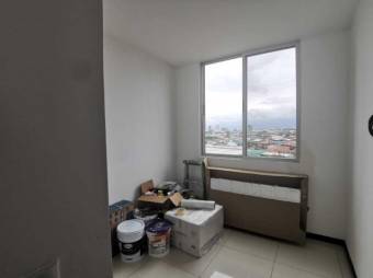 Se vende moderno y espacioso apartamento en condómino de San Sebastián en San José 23-2404