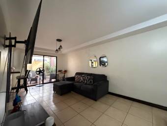 Venta de Casa en San Roque, Heredia. RAH 25-1222