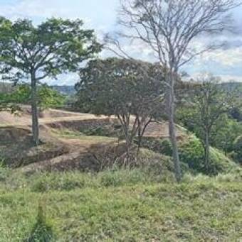 Venta de Lote en Brasil de Santa Ana. RAH 25-1238