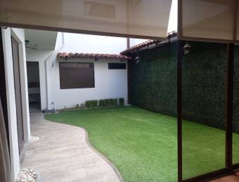 HEREDIA SAN PABLO RESIDENCIAL LA AMADA RENTO CASA $3.000