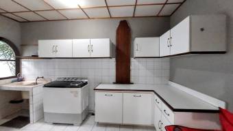 MLS-25-914 VENTA HERMOSA CASA GRANADILLA CURRIDABAT 