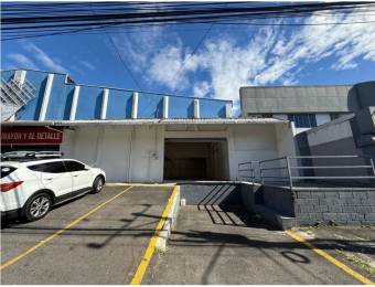 ALQUILER DE BODEGA CON EXPOSICIÓN COMERCIAL, HEREDIA, BARREAL  