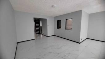 Se alquila moderno apartamento en Merced San José 25-377