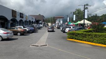 VENDO PLAZA COMERCIAL COMPLETA Condominio  La Hacienda, Cartago, El Guarco, El Tejar, $ 2,246,568, 1, Cartago, El Guarco