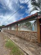 Beautiful house for sale in Esparza, San Juan Chiquito, just 5 minutes from downtown. 