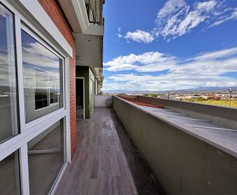 Apartamento a la venta en condominio Santa verde, San Francisco de Heredia.