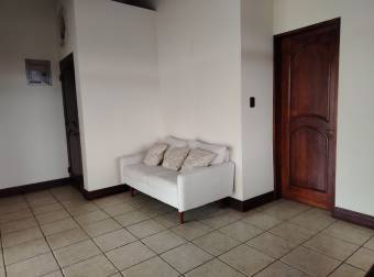 AMPLIA Y ELEGANTE CASA, PALMARES, ALAJUELA 