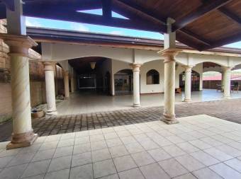 AMPLIA Y ELEGANTE CASA, PALMARES, ALAJUELA 